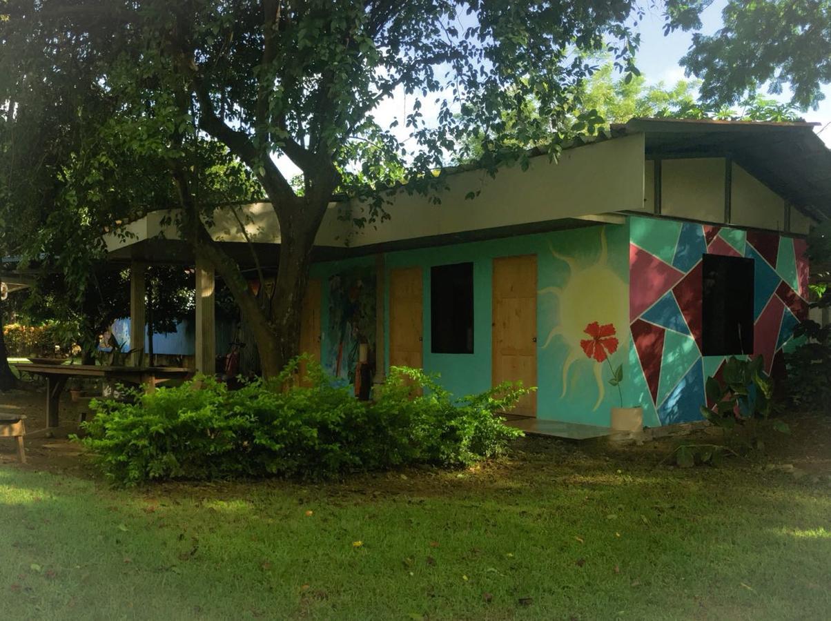 Casa Ballena Eco Hostel Uvita Esterno foto